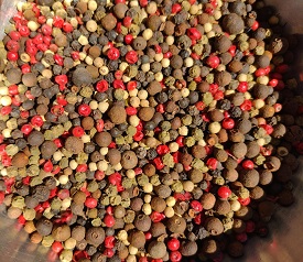 MIX PIMIENTAS EN GRANO X 100 GR