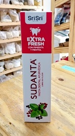 PASTA DENTAL AYURVEDICA EN GEL SUDANTA EXTRA FRESH PIMIENTA Y MENTOL x 200gr SIN TACC